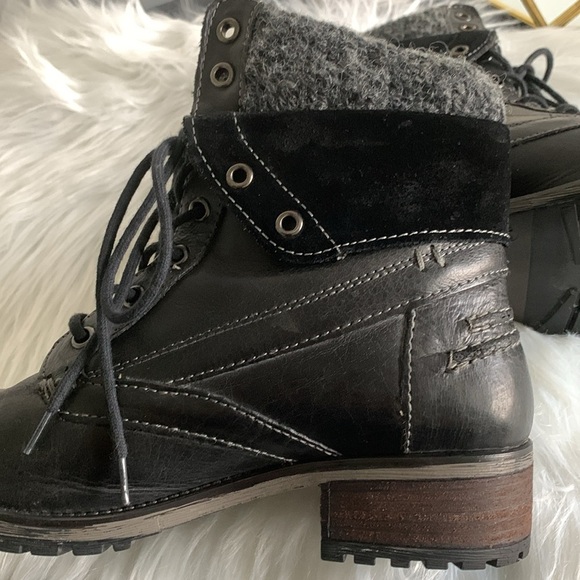 Steve Madden Black/Grey Ankle Boots - Picture 5 of 8